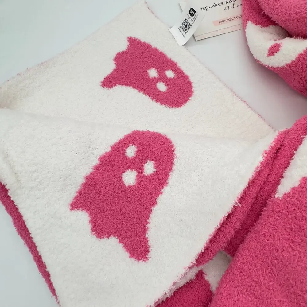 Cupcakes & Cashmere Dark Pink Ghost Throw Blanket Halloween Ghosts New